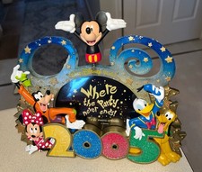 Disney Theme Parks Walt Disney World 2005 Photo Frame 4" x 6" Mickey Goofy
