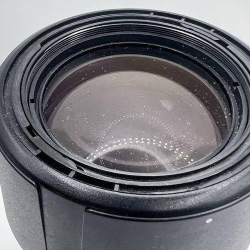 Tamron AF 70-300MM F/1:4-5.6 LD Tele-Macro Lens 1:2 Di canon sony - Picture 10 of 14