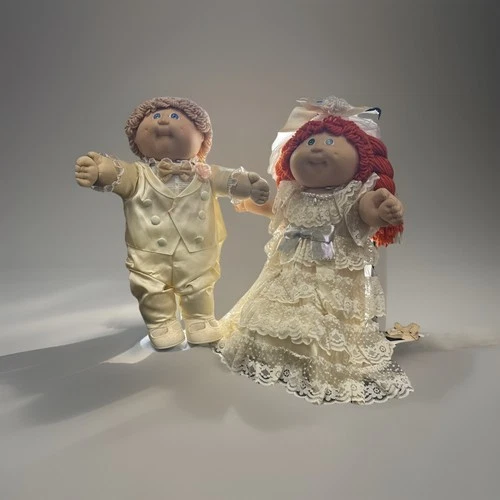 Vintage Limited Cabbage Patch Wedding Bride & Groom 80s RARE set with stands