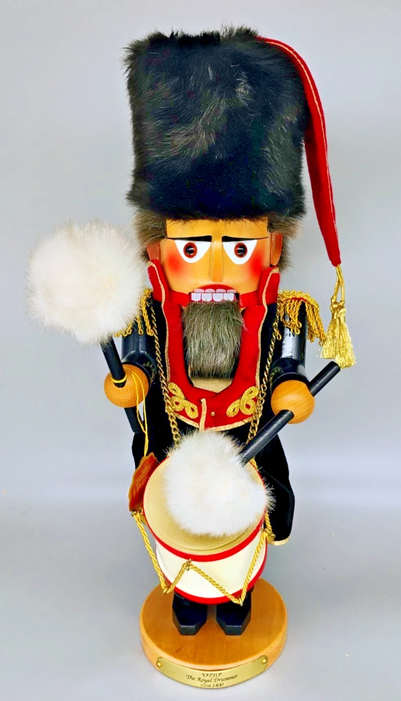 SIGNED - Steinbach Otto the Royal Drummer "Members Only" Club Nutcracker S1828