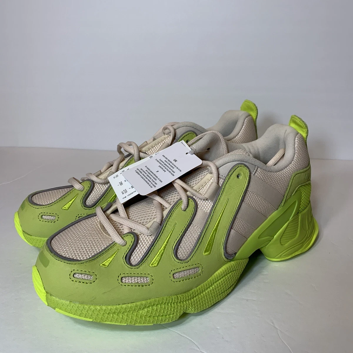 adidas gazelle silver green womens adidas Men's Gazelle MLS LAFC Linen/Gold Ochre, 11.5