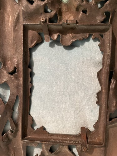 Bronze Antique Picture Frame / Photo Frame. - Picture 7 of 9