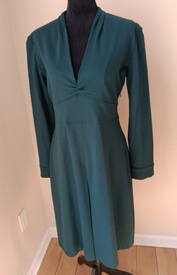 United Colors of Benetton Viscose Dark Green V Neck Long Sleeve Dress Large New