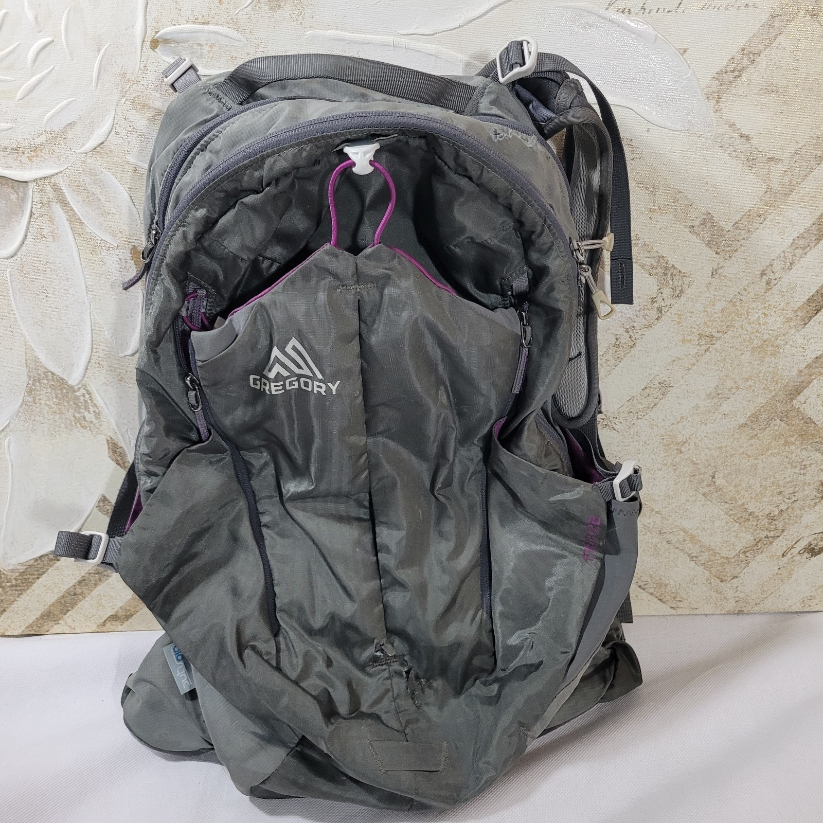 Gregory Maya 22 Backpack Sm Gray Purple BioSync Lightweight Adjustable Day Sack