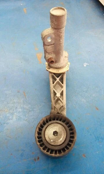 Натяжитель ремня 2010 Mini Cooper - Изображение 2 из 4