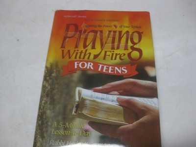 Praying With Fire Teens: Igniting the Power of Your Tefillah - A 5-Minute Lesson