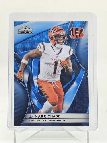 JA'MARR CHASE 2025 TOPPS CHROME BLACK BLUE WAVE REFRACTOR #24 /150 BENGALS Q5849