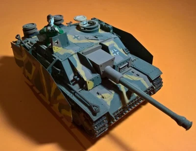 TAMIYA 1:32 Sturmgeschützpanzer III Ausführung G (DEFEKT) - Bild 1 von 4