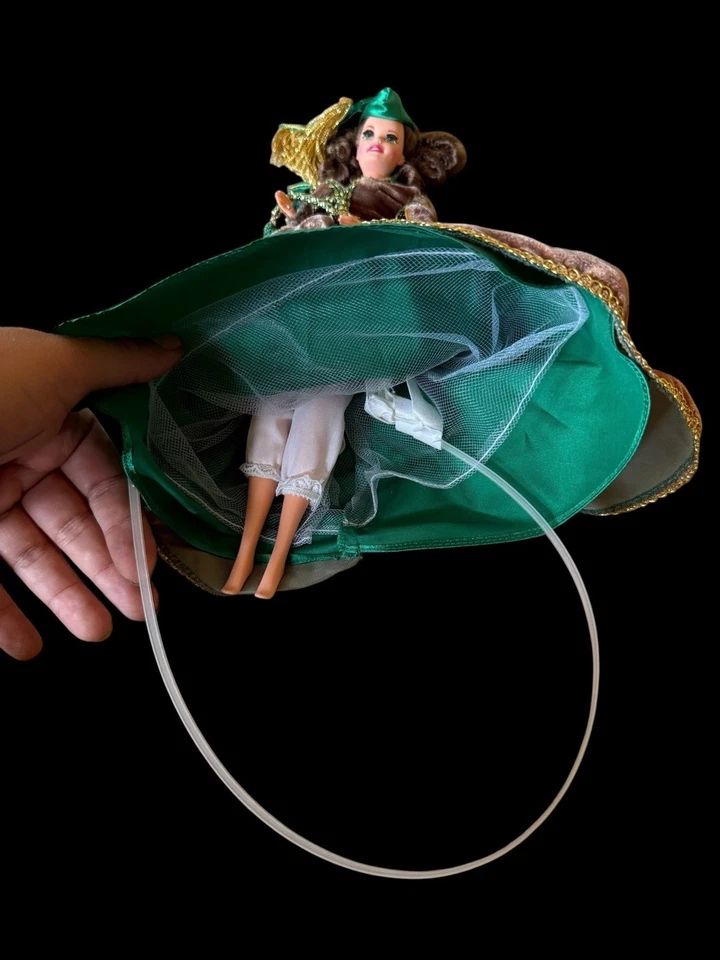 GONE WITH THE WIND BARBIE AS SCARLETT O'HARA DOLL DRAPES DRESS MATTEL - Image 4 of 4