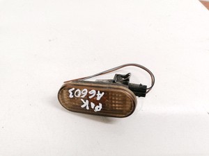 3A0949117D Seitenblinker (Kotflügelblinker) Vorne Linke  Volkswa DE1272209-72