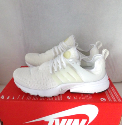 NWOB Authentic NIKE AIR PRESTO Platinum All White Women's Running Shoes Size 9 M
