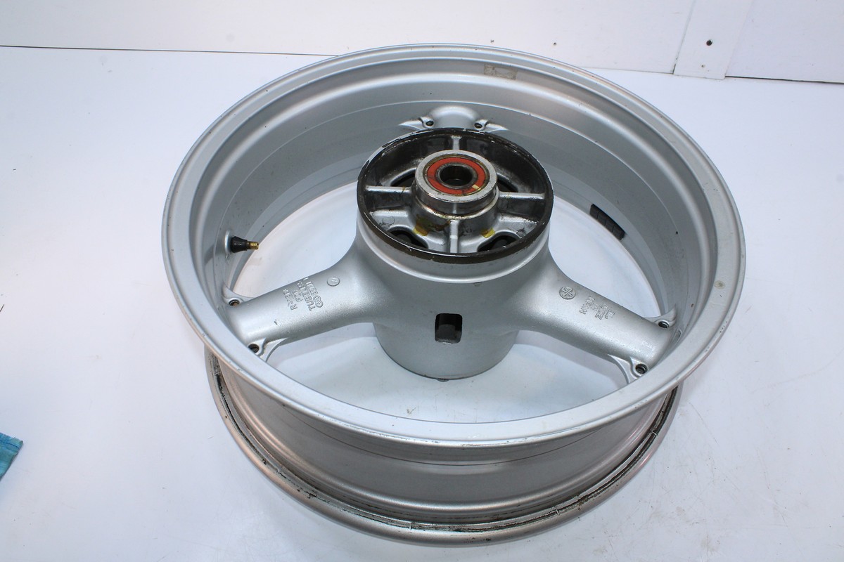2002 Kawasaki Ninja Zx6r Zx600j Rear Wheel Rim silver 41073-1659