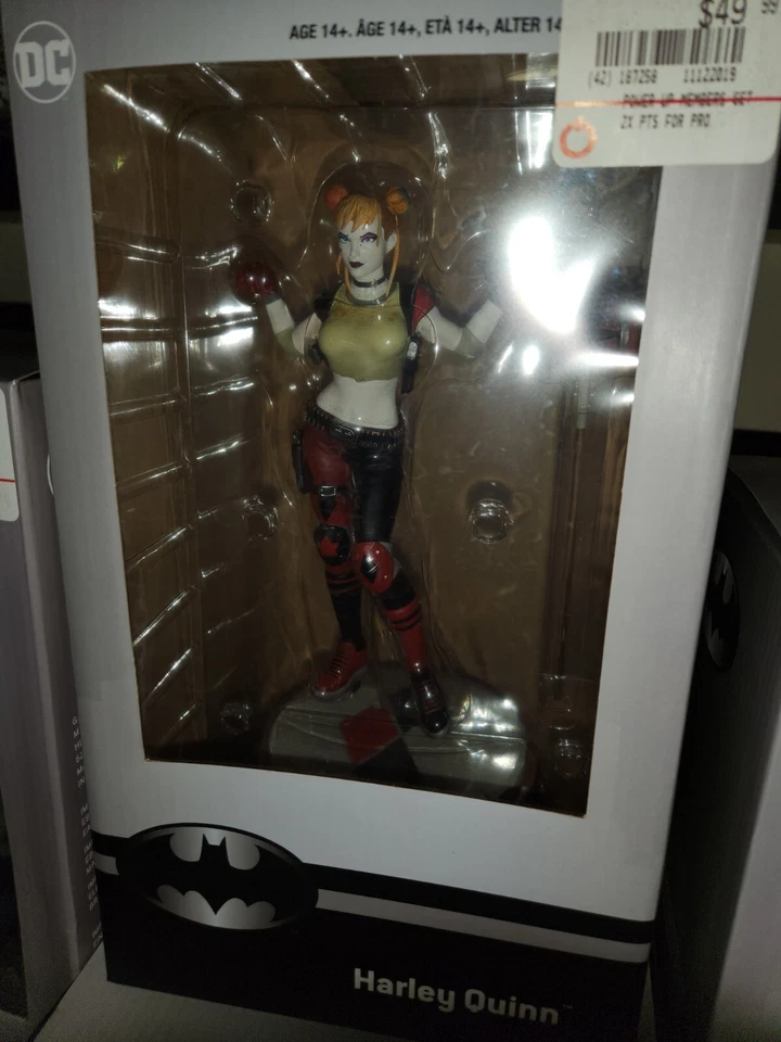 DC Comics - Figura Estatua Jim Lee por Chronicle Collectibles - Paquete de 5 sellos Foto 3 de 4