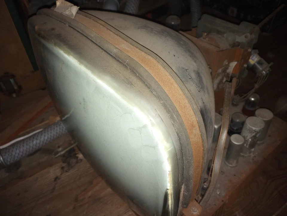 Vintage Motorola TV Chassis - Image 2 of 4