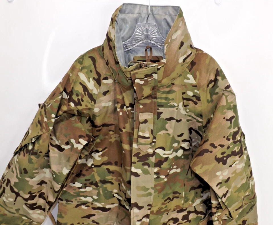 Tru-Spec Cold weather camouflage NYLON coat Item # 2026  with Hood - SIZE M - Image 2 of 4