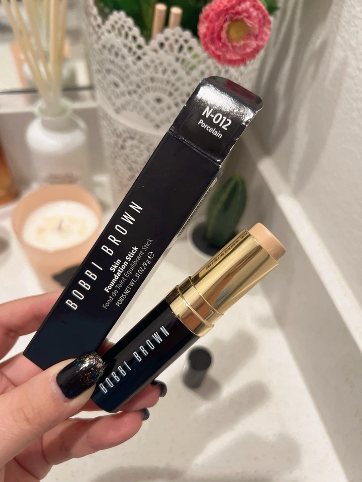 Base en barra Bobbi Brown piel 9 g N-012 arena nueva en caja Foto 3 de 3