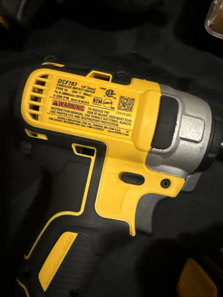 dewalt 20v tools combo kit brushless - Image 3 of 4