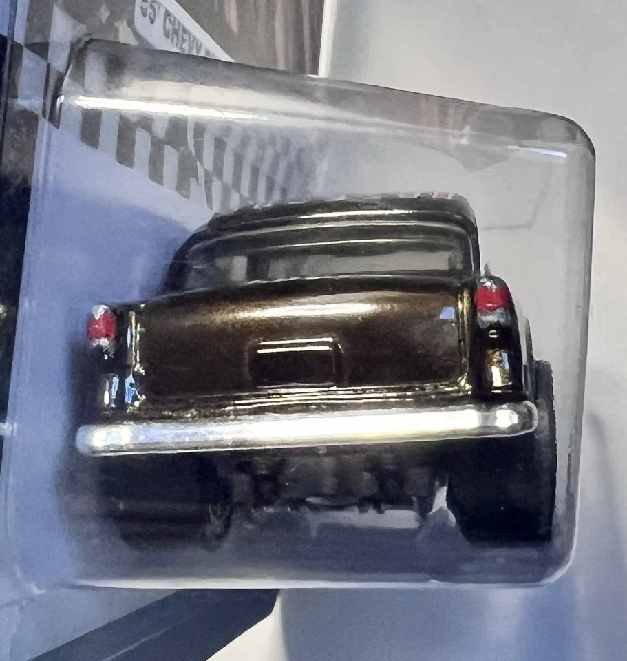 Hot Wheels Custom Made A&W Rootbeer 55’ Bel Air Gasser en neumáticos RR Foto 4 de 4