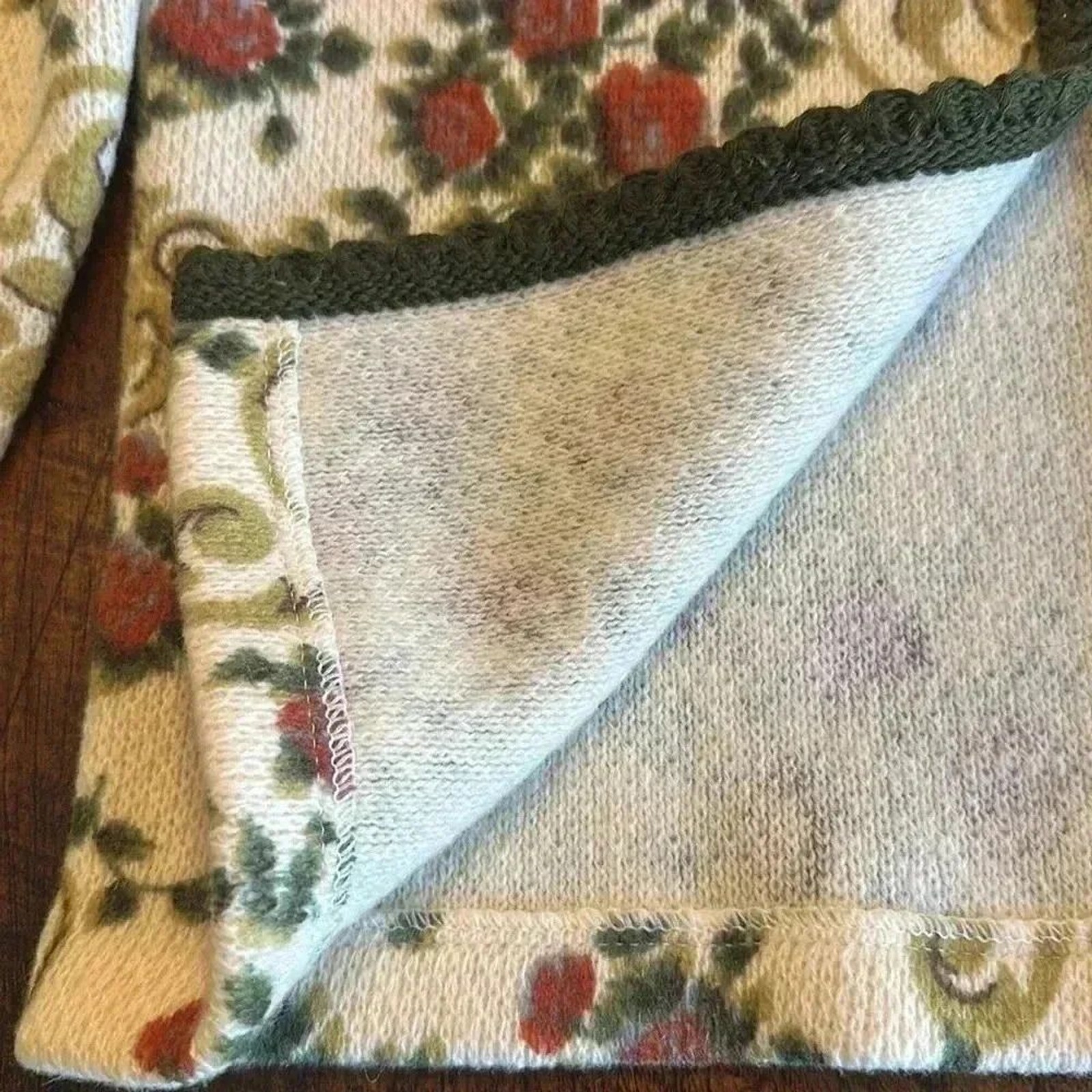 Siegel (German) | 60’s Virgin Wool Blend, 2-Piece Floral Skirt & Jacket Set image 9