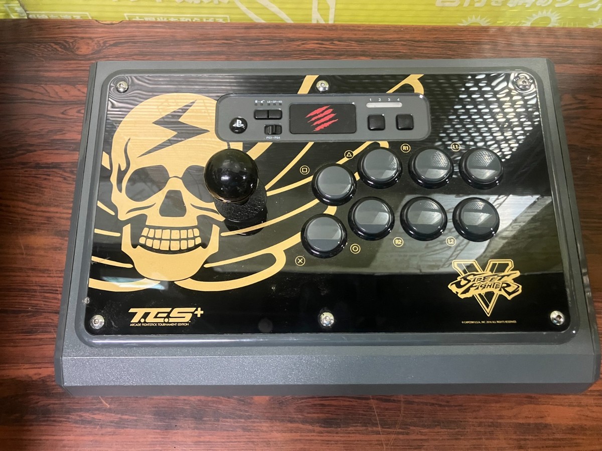 Street Fighter V Arcade FightStick Tournament Edition S+ PS3 PS4