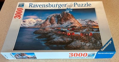 HAMNOY (Ravensburger) -- 3000 Piece Jigsaw Puzzle