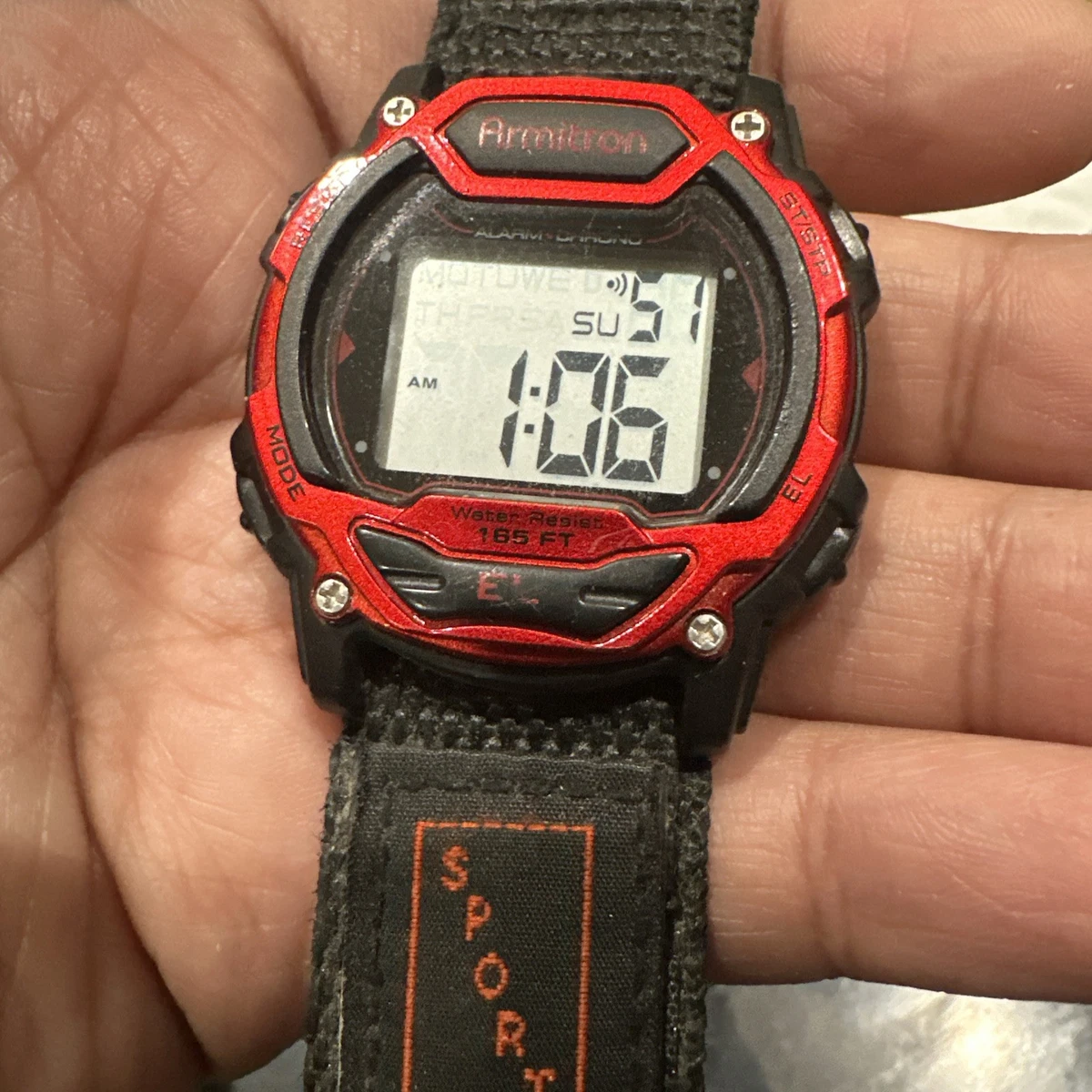 Armitron - Orologio sportivo da uomo, digitale, con cronografo, cinturino in resina, 40/8290, Nero