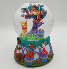 Disney Musical Snowglobe 5.5in Multicolor Winnie The Pooh Picking Apples Sankyo