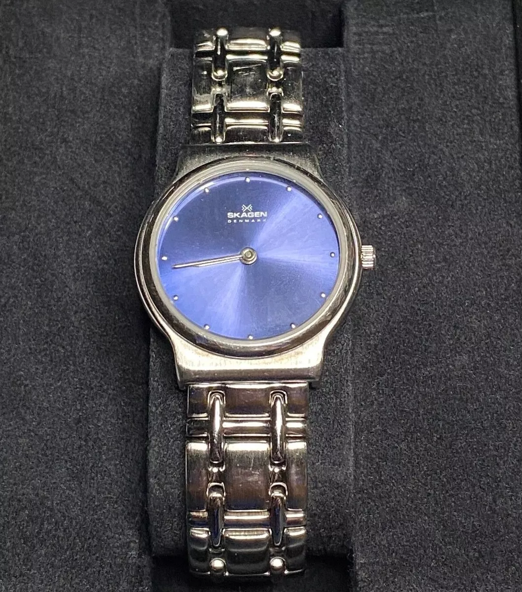 Skagen Ultra Slim Blue Face Quartz Watch 32SSXB Unisex