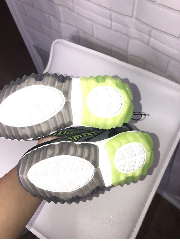 TMNT Teenage Mutant Ninja Turtles Niños Tenis Niños Pequeños Talla 7 Zapatos Iluminados Foto 3 de 4