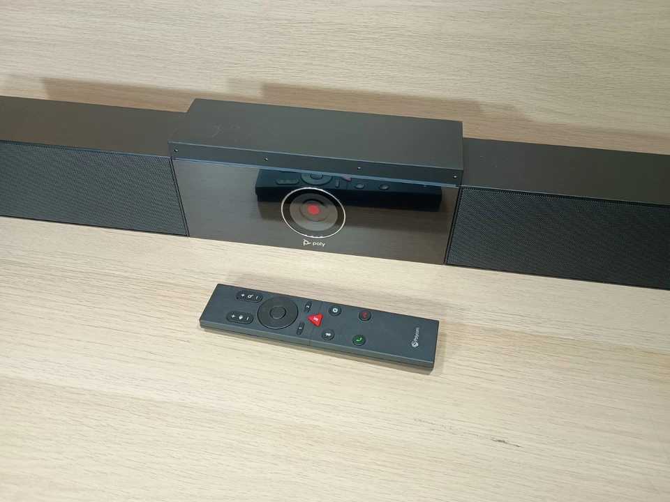 Polycom P009 Poly Studio. USB Video and Soundbar. With Remote Control - Image 2 of 4