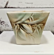 McCoy 1945 Rustic Line Fig Leaf Planter Cream Brown Green 4" Tall
