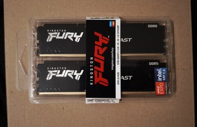 Kingston FURY Beast Schwarz 32GB Kit (2x 16GB) DDR5-6000  CL30 DIMM Speicher DDR