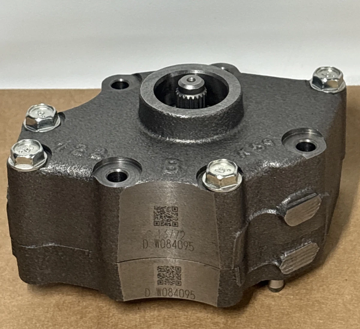 OEM Subaru TR580 CVT Transmission Oil Pump photo 4