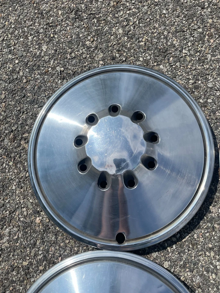 Tapacubos originales Plymouth Gold Duster Valiant 1971 14 pulgadas cubiertas de rueda Foto 3 de 4