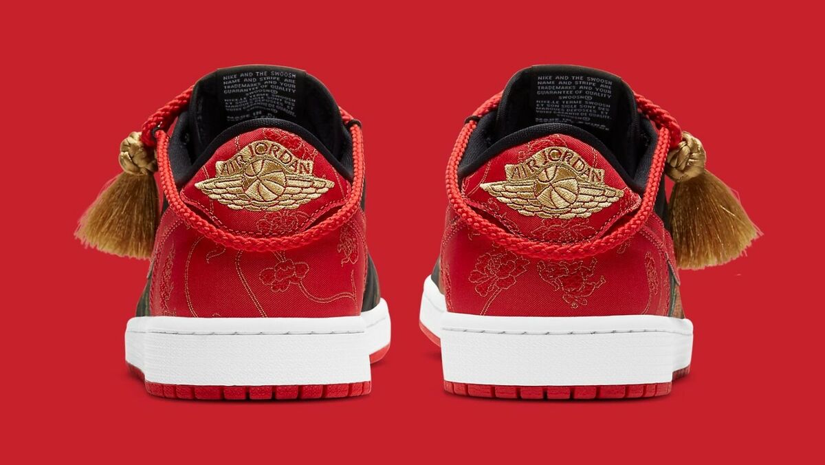 Nike Air Jordan 1 Low OG Chinese New Year Size 13 DD2233-001 Nike Air Jordan 1 Low OG Chinese New Year Size 13 DD2233-001
