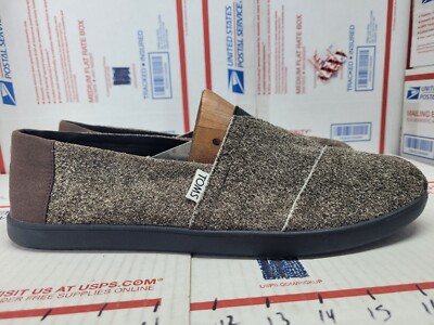 Toms Classic Slip-On Shoes, Shaggy Suede Brown, Mens 11.5 M 
