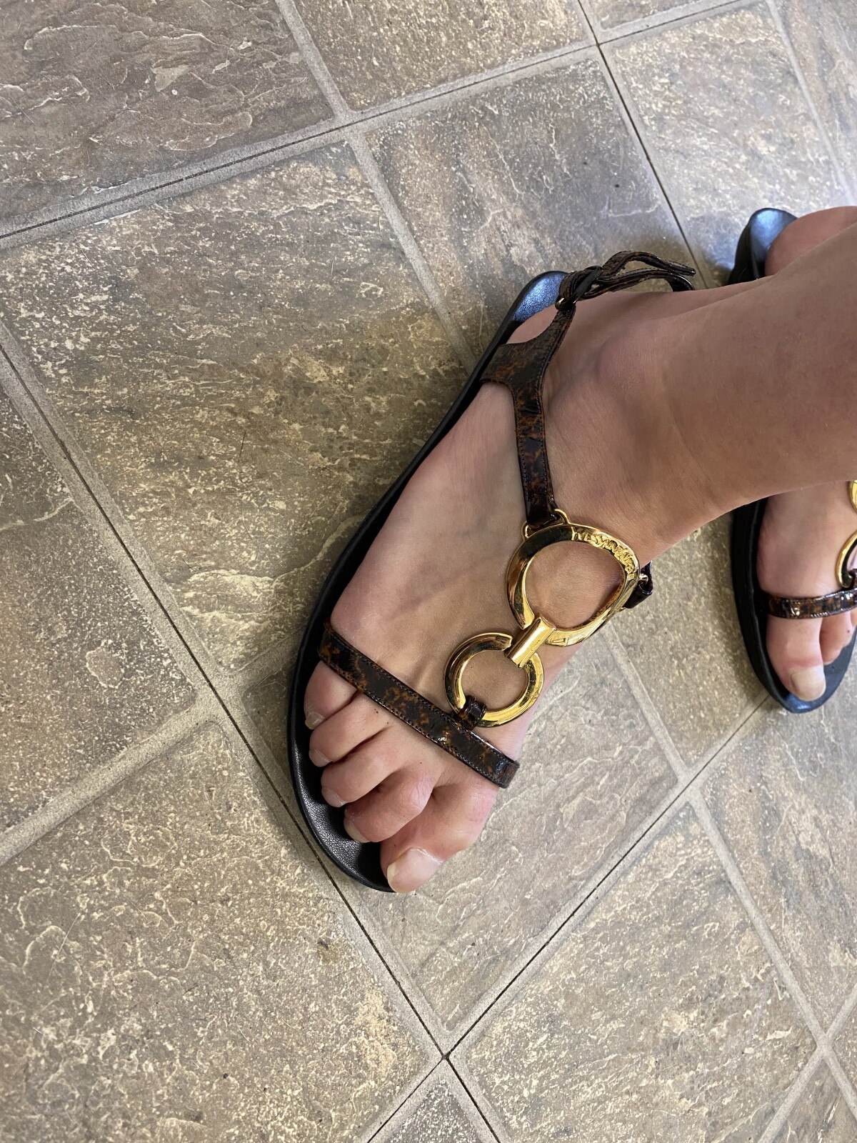 sandali yves saint laurent