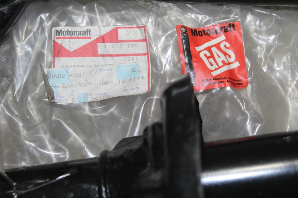 AMMORTIZZATORI ANTERIORI PER FORD ESCORT ORION 1990/1995 ORIGINALE 1018195 Foto 2 de 3