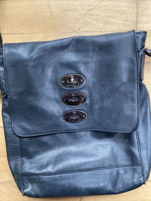 Mulberry Slim Navy Blue Leather Crossbody Messenger Bag Unisex PV9202