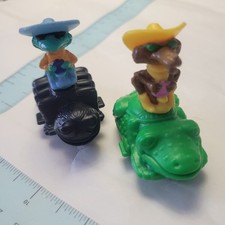 1995 Lot Of 2 Taco Bell Pullback Desert Cruisers Fast Food Toys Applause Used