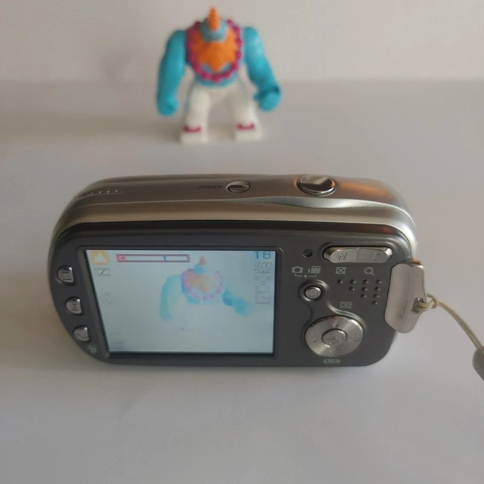 Samsung Digimax Cyber 500 Digital Camera 5.0MP Point & Shoot Y2K Tested - Image 4 of 4