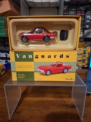 Vanguards Corgi 1:43 Triumph Tr4 Signal Red VA11500 - No.1212 of 2500