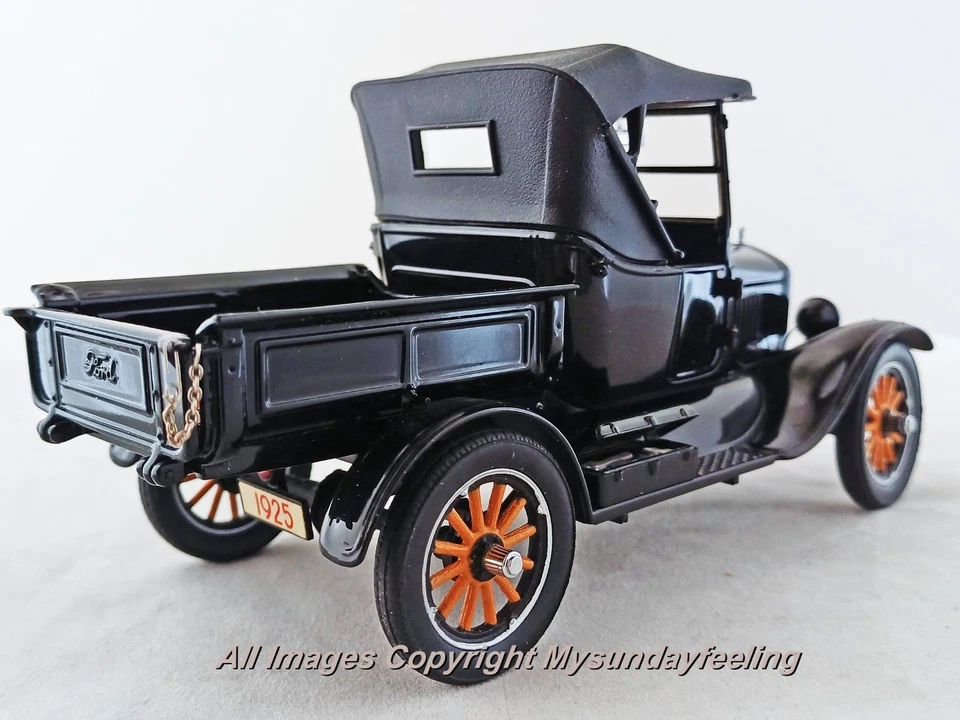 1925 FORD MODEL T RUNABOUT "FIRST" PICKUP - DANBURY MINT - SCALE 1:24 - Immagine 4 di 4