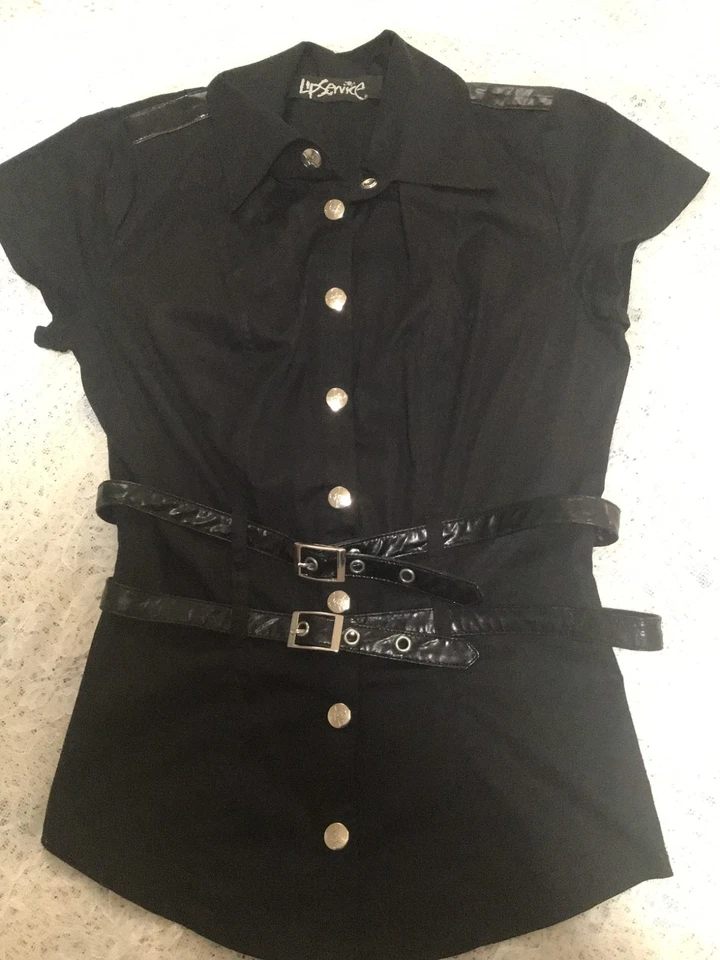 Lip Service 90 年代复古 Hot Topic Corporate Goth 纽扣衬衫 S 码 S 码 — 第 2/4 张图片