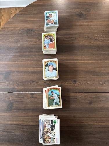 HUGE LOT 1972/1973 Topps BASEBALL TRADING CARDS 450+ Most/all COMMON Good+ Read