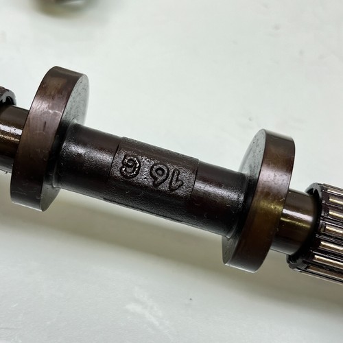 2012 - 2016 BMW F30 328i N20 2.0L Engine Motor Eccentric Shaft Camshaft OEM - Picture 12 of 17