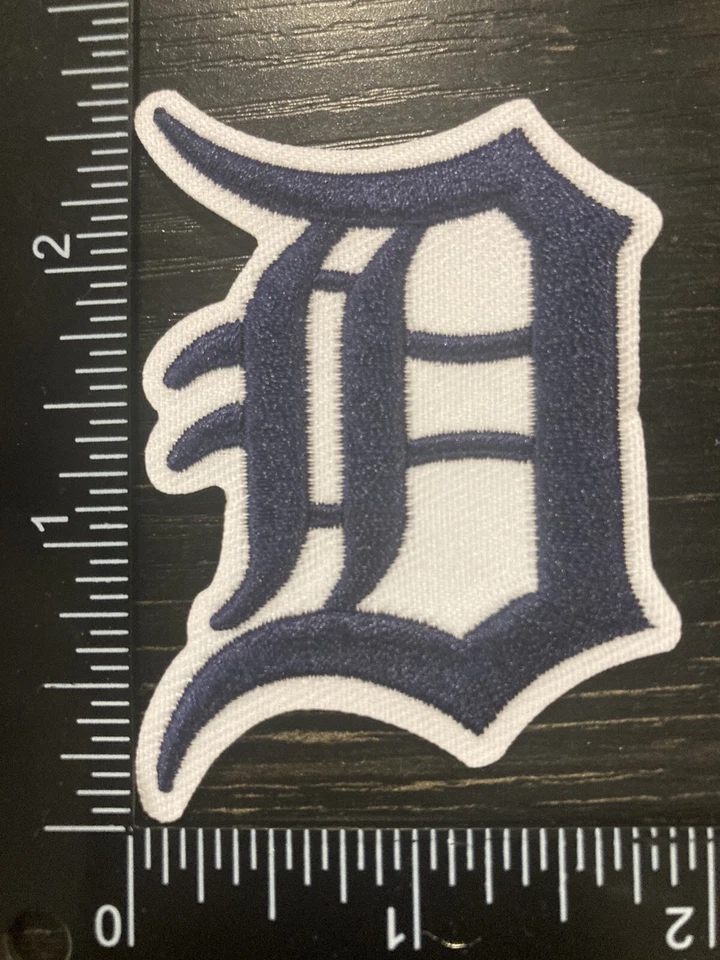 DETROIT TIGERS MLB BASEBALL EMBROIDERED IRON ON PATCH
