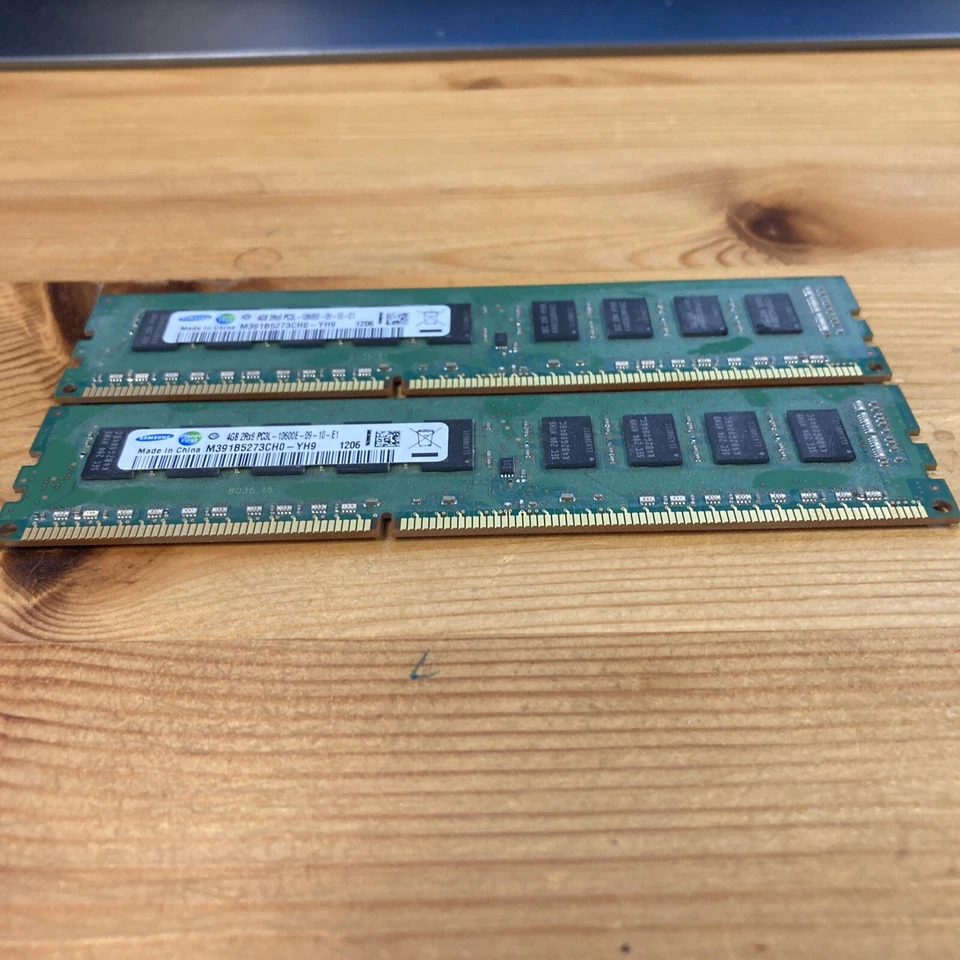ECC Unbuffered Memory IBM 49Y1422 4GB x1 PC3L-10600E M391B5273CH0-YH9 DIMM 240p - Image 2 of 4