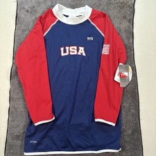 TYR Boys USA Rashguard size Large A29