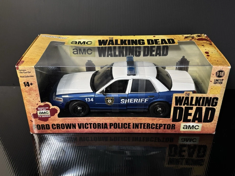 2001 Ford Crown Victoria 12957 The Walking Dead TV Series 1/18 HTF ! - Image 2 of 4